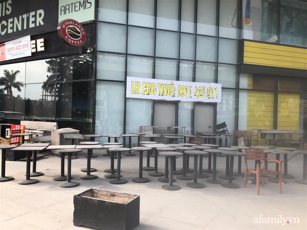 Hà Nội: Gần 100 người đại náo Highlands Coffee Artemis, đánh bảo vệ tòa nhà nhập viện sau khi bị tố nợ hơn 1 tỷ tiền thuê mặt bằng-2