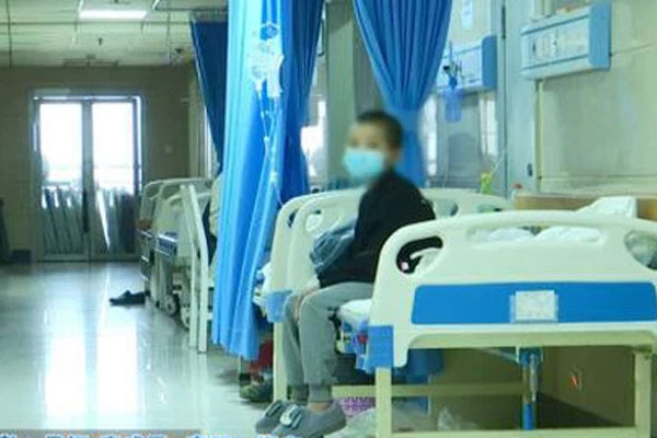 Bé sơ sinh không mặc quần áo bị bỏ trong rừng, chi tiết vụ việc ám ảnh xót xa và tình trạng hiện tại của đứa trẻ gây ngỡ ngàng-2