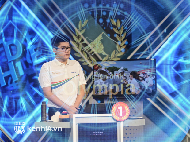 Chung kết Đường Lên Đỉnh Olympia mùa thứ 21: Nam sinh Quảng Ninh thi đấu không còn gì để chê, trở thành Tân Quán quân!-1