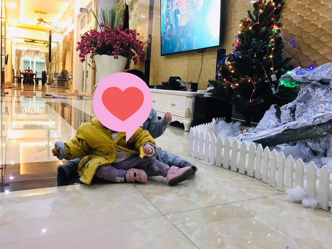 Vy Oanh khoe nhà riêng như cung điện nhưng bất ngờ bị bóc đến công ty người khác chụp ảnh sống ảo?-2