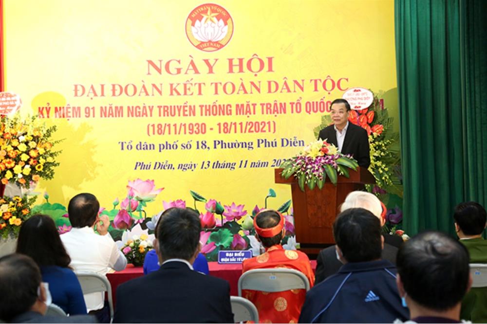 Chủ tịch UBND Thành phố Chu Ngọc Anh chung vui Ngày hội Đại đoàn kết toàn dân tộc cùng Nhân dân phường Phú Diễn-3