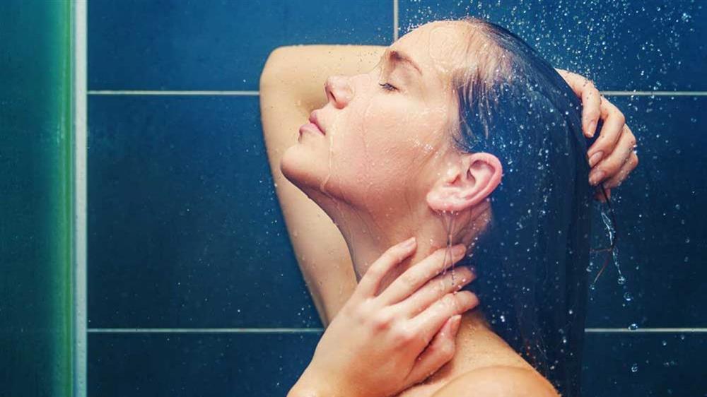 khung giờ độc' không nên tắm kẻo bị méo miệng, liệt mặt, thậm chí đột quỵ | Tin tức Online