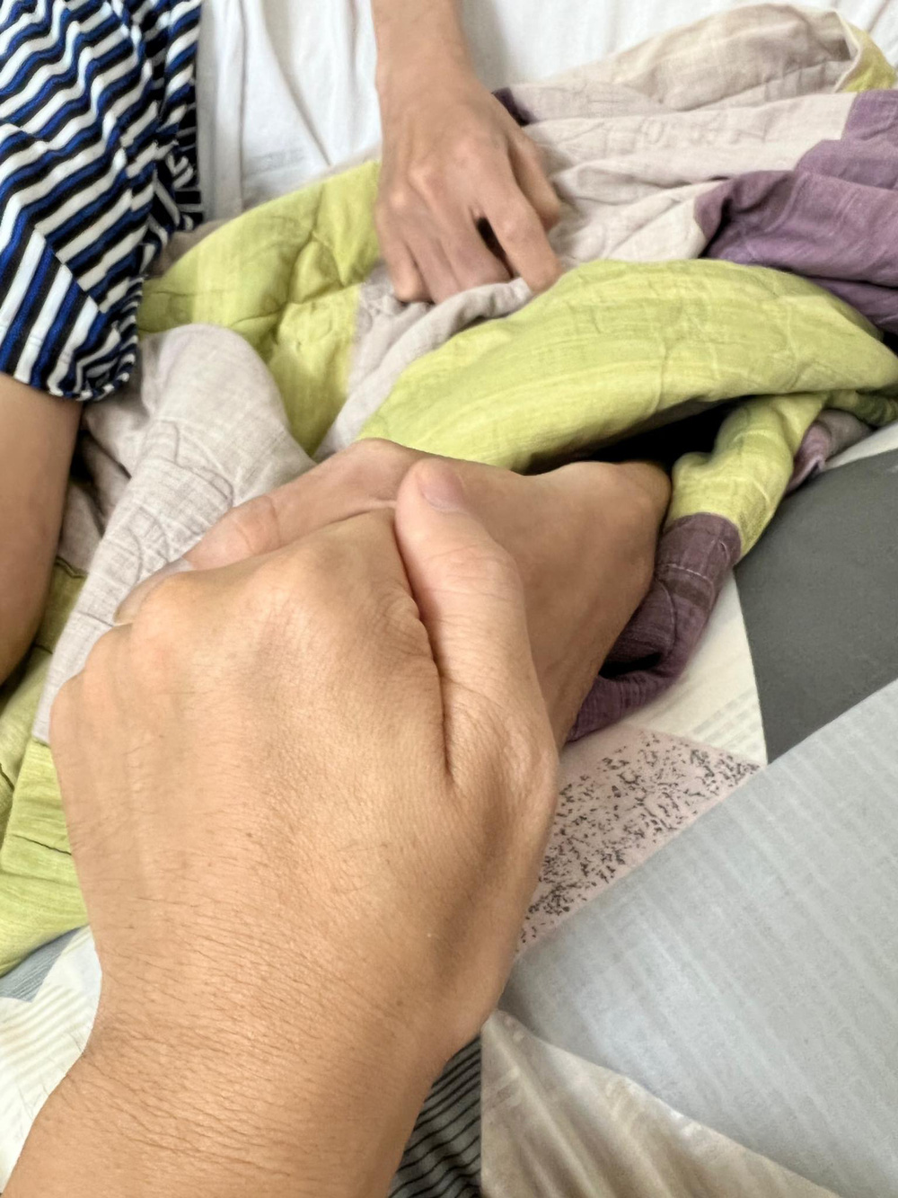 Tình hình ca sĩ Chí Thành sau khi bệnh viện trả về: Chỉ còn da bọc xương-2
