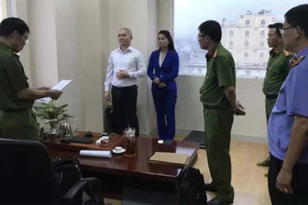 Mẹ khai gian để con qua chốt phong tỏa, đi tiêm vắc-xin tại trường học-2