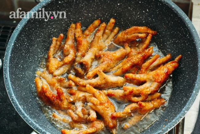 Chân gà mà làm thế này thì ngon hết hồn, ăn cơm cũng ngon mà nhâm nhi với ly bia cũng thích!-4