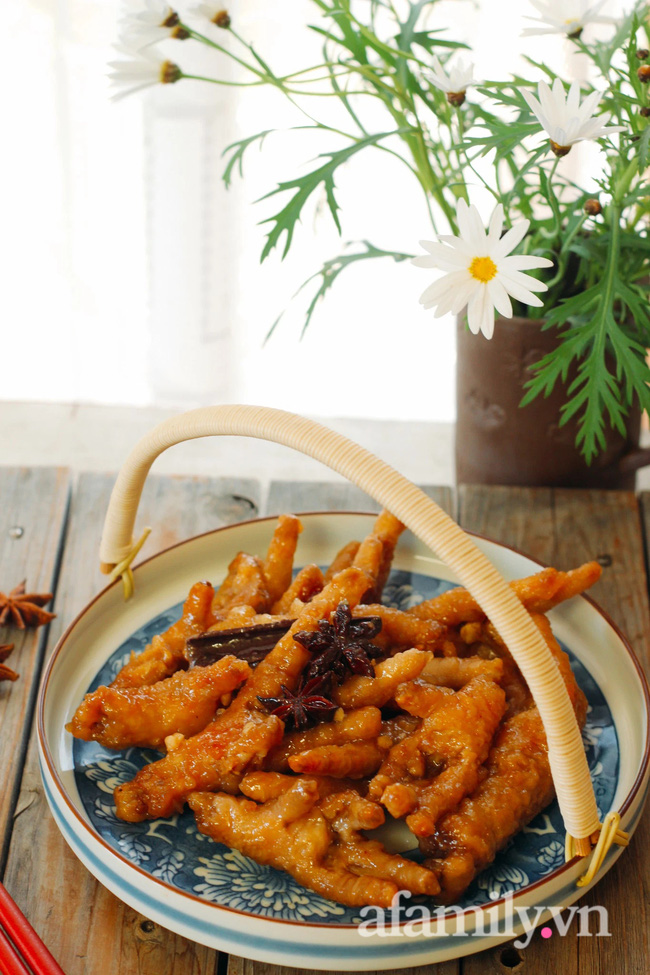 Chân gà mà làm thế này thì ngon hết hồn, ăn cơm cũng ngon mà nhâm nhi với ly bia cũng thích!-5