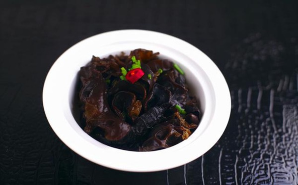 Gia đình 3 người cùng lúc phát hiện mắc ung thư gan vì thường xuyên tiêu thụ loại thực phẩm quen thuộc nhưng chứa kịch độc nếu chế biến sai cách-3