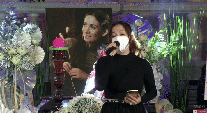Nghệ sĩ hát tiễn biệt Phi Nhung tại lễ cúng 49 ngày: Vy Oanh lặng người, Phương Mỹ Chi gọi tiền bối là đóa hoa sen-5