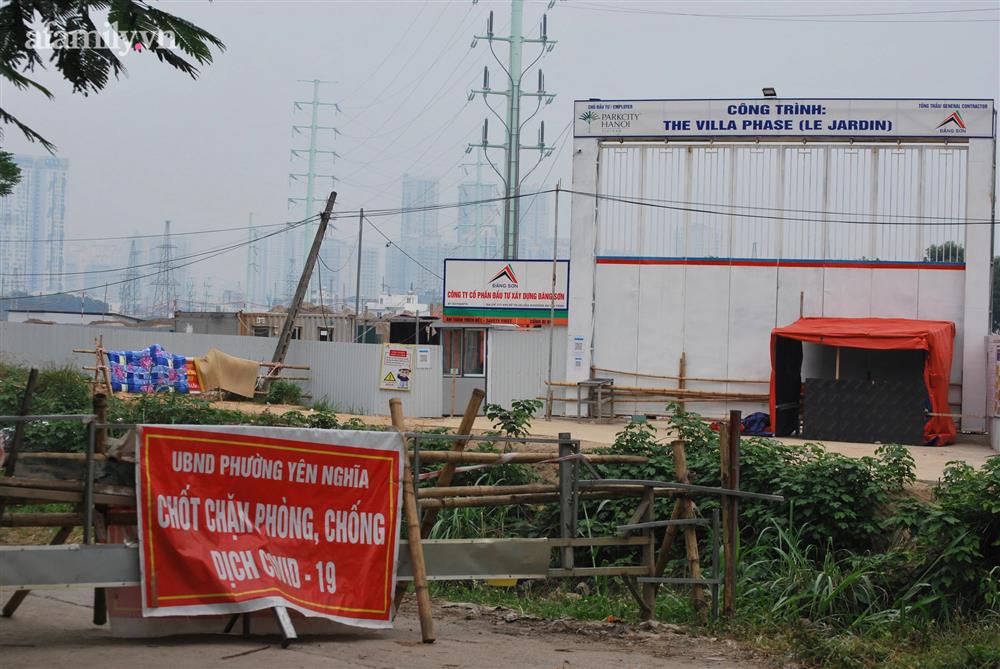 Cận cảnh công trường có 22 công nhân mắc COVID-19 chưa rõ nguồn lây đang được phong tỏa ở Hà Nội-5