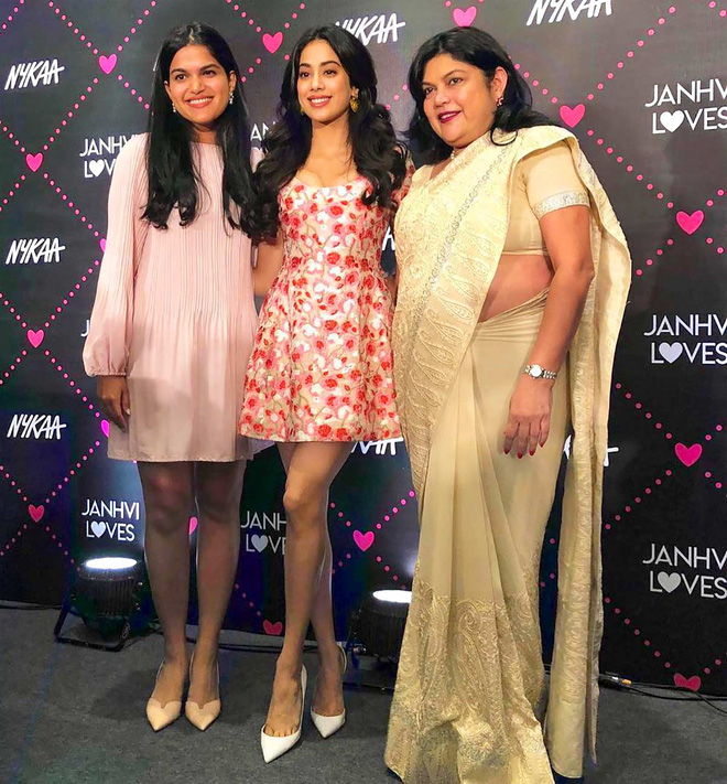 Nữ tỷ phú tự thân đáng ngưỡng mộ nhất hiện tại: Dám làm lại từ đầu ở tuổi 50, sự nghiệp khiến đấng mày râu nể phục-5