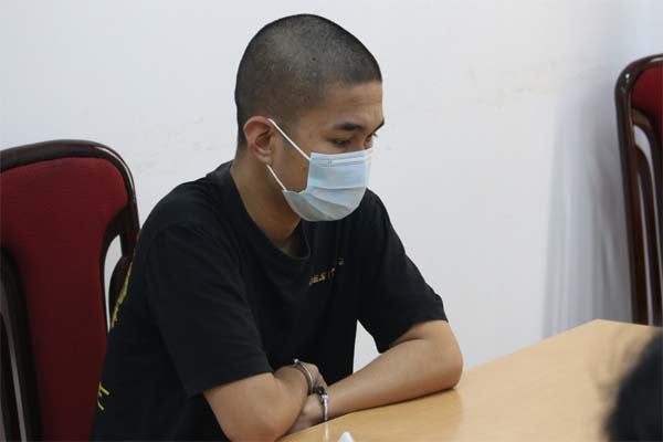 Triệt phá băng nhóm chuyên giả gái mại dâm dụ quý ông vào khách sạn để lấy tài sản ở TP.HCM-4