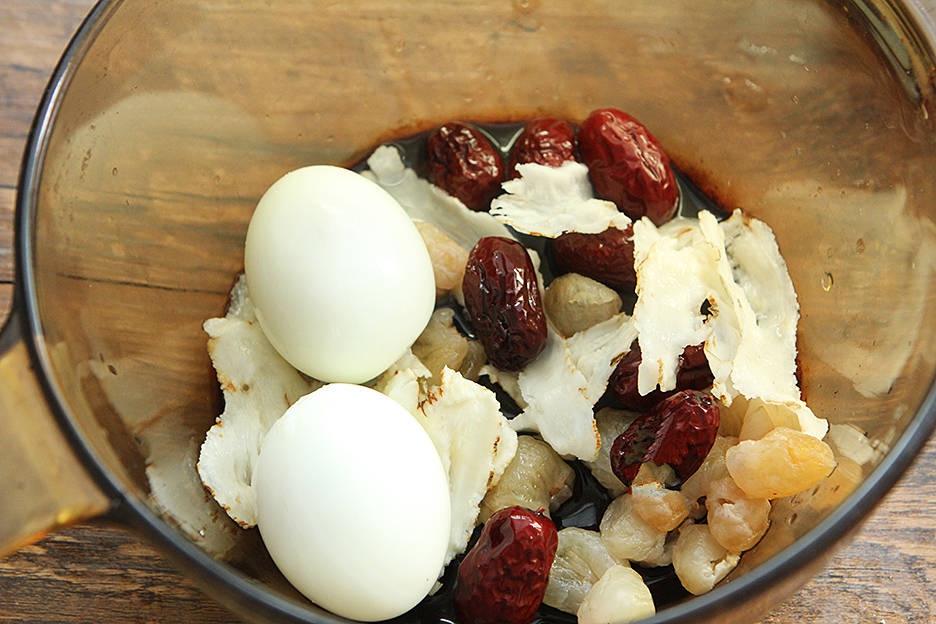 Mùa đông chị em nhất định phải thường xuyên ăn món chè này, vừa giữ ấm cơ thể vừa làm da hồng hào trắng mịn-4