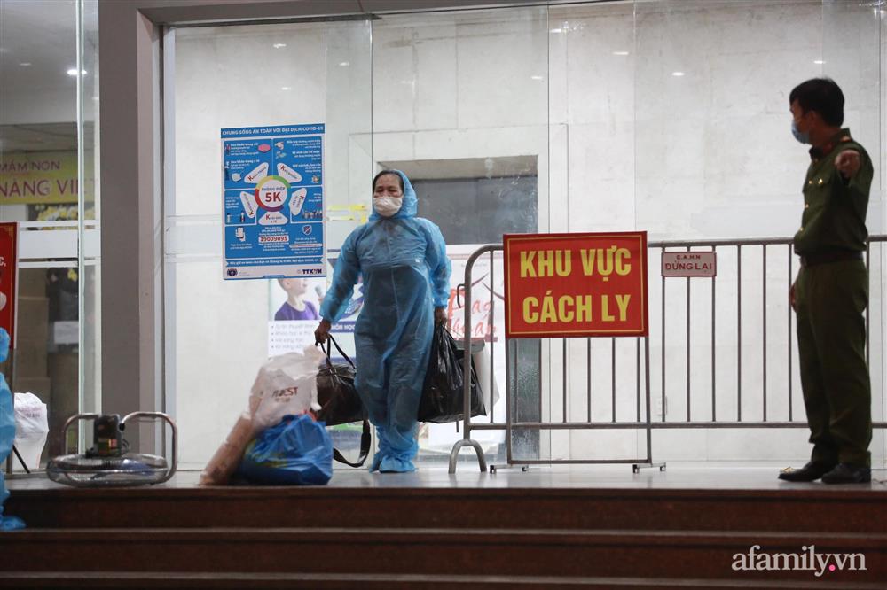 Hà Nội lập đỉnh ca mắc mới trong ngày kể từ khi bùng dịch: Vì sao?-5