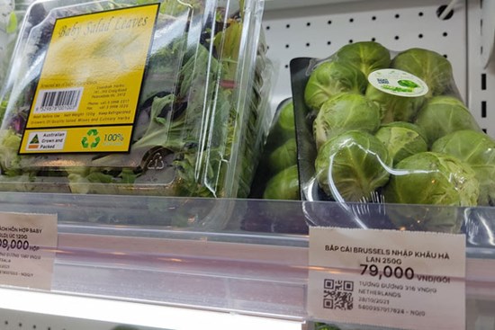 Rau nhập khẩu giá tiền triệu, đặc sản Việt đổ đống chỉ vài nghìn đồng