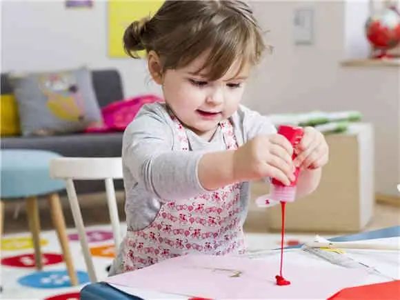 Dựa vào màu sắc yêu thích bật mí vấn đề tâm lý của trẻ?-2