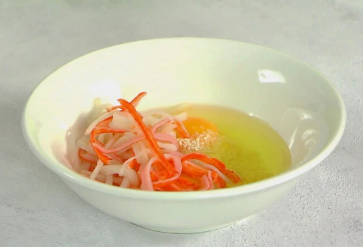 Trứng chiên mà làm thế này thì hầu hết chúng ta chưa thử bao giờ: Thơm ngon, lạ miệng xuất sắc!-2