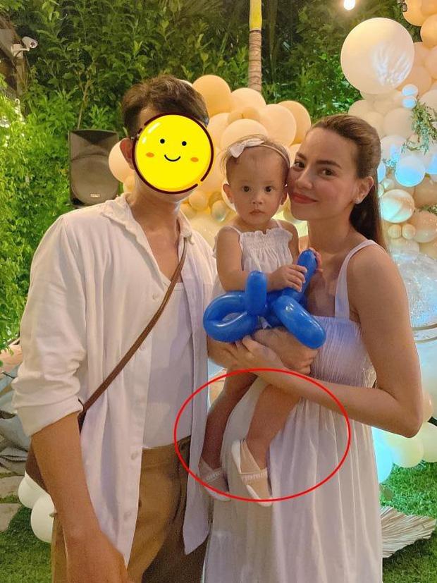 Karik và Denis Đặng bóc mẽ vòng 2 Hà Hồ thoắt phồng, thoắt xẹp-11