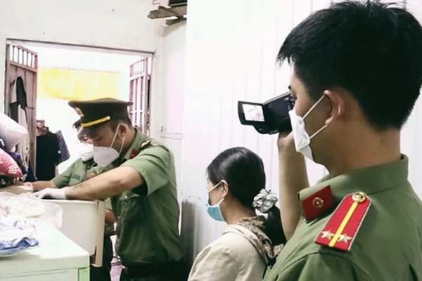 Lời khai gây sốc của bị cáo đốt xác chủ nợ: Đốt cho sạch sẽ, còn một mẩu xương đem ra khu đô thị đập rồi quăng xuống sông-12