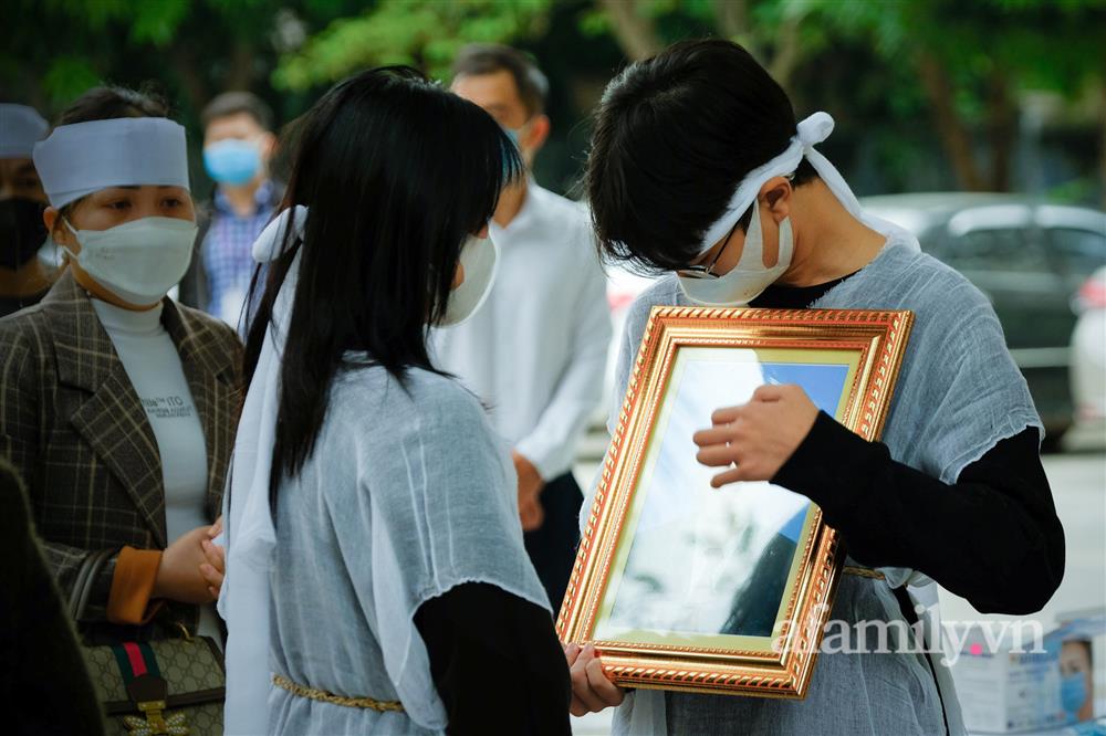 Lời khai gây sốc của bị cáo đốt xác chủ nợ: Đốt cho sạch sẽ, còn một mẩu xương đem ra khu đô thị đập rồi quăng xuống sông-7