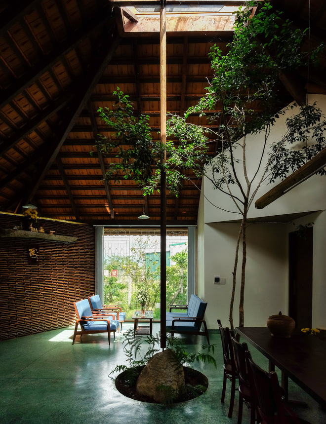 Nhà cấp 4 mái ngói mang hơi thở thôn quê của vợ chồng giáo viên, mộc mạc bình yên giữa phố núi Bảo Lộc (Lâm Đồng)-10