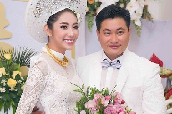 Chồng cũ của hoa hậu đại dương Đặng Thu Thảo lên tiếng về việc... đánh vợ