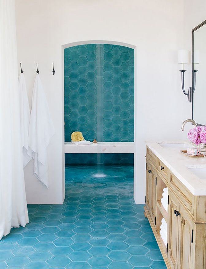 Những mẫu phòng tắm sang trọng với vòi sen đứng tiện dụng, giúp bạn trút xả mọi buồn phiền mệt mỏi trong ngày-8