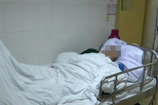 Người đàn ông qua đời vì xuất huyết não, bác sĩ cảnh báo 4 việc nên làm ít sau khi thức dậy vào buổi sáng