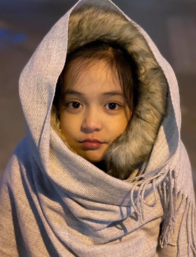 Sao nhí có đôi mắt trong veo gây sốt Thương ngày nắng về: Là con gái Mạnh Trường, Việt Anh, NSND Lan Hương nhận làm cháu nội-14