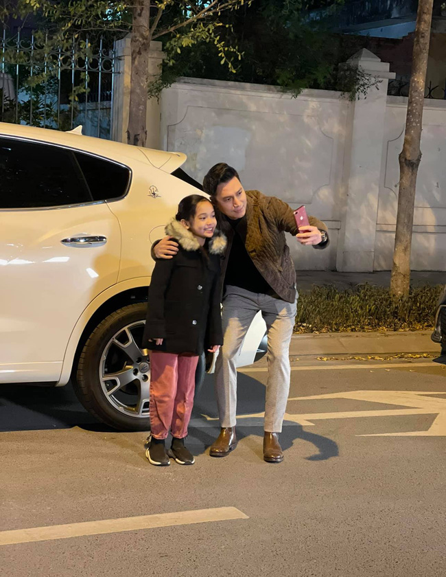 Sao nhí có đôi mắt trong veo gây sốt Thương ngày nắng về: Là con gái Mạnh Trường, Việt Anh, NSND Lan Hương nhận làm cháu nội-6