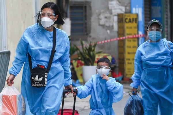 Hà Nội bỏ quy định người về từ TP.HCM cách ly tại nhà 7 ngày-2