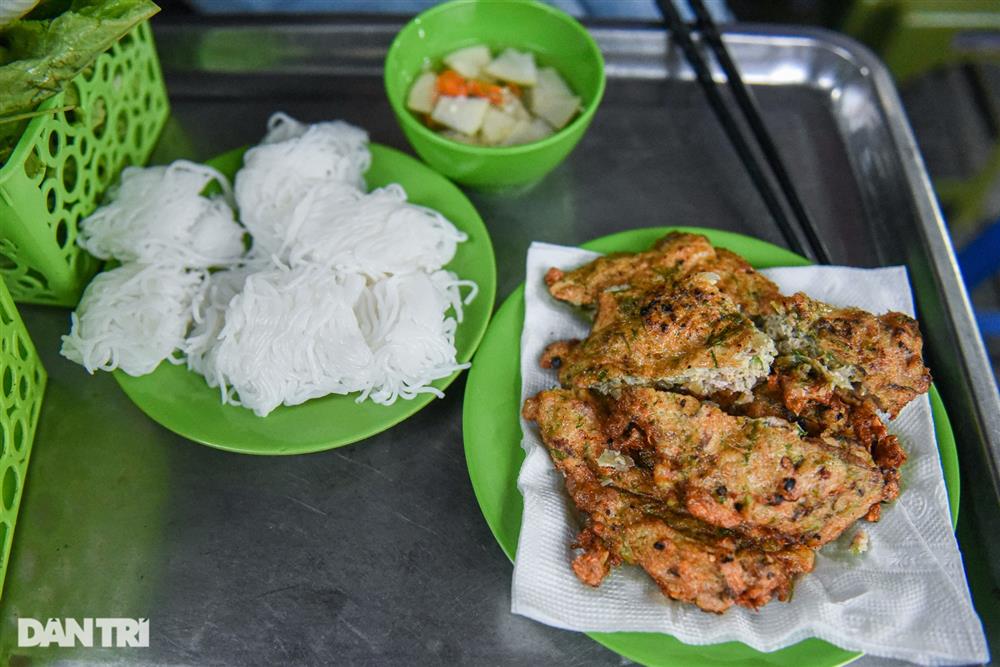 Quán bán đặc sản rồng đất, 30 năm khách xếp hàng tranh mua ở Hà Nội-14