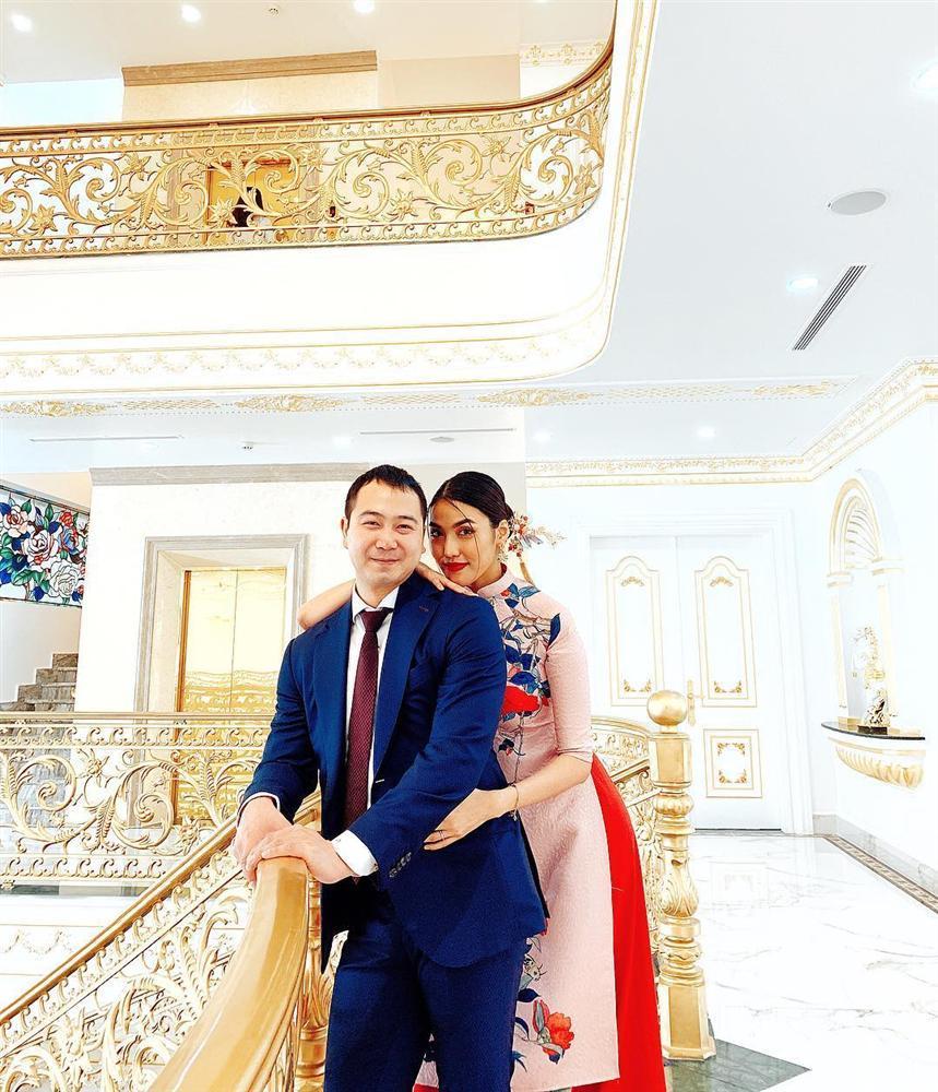 Showbiz Việt có một nàng dâu hào môn sống trong lâu đài, độ sang chảnh vượt mặt cả Tăng Thanh Hà-11