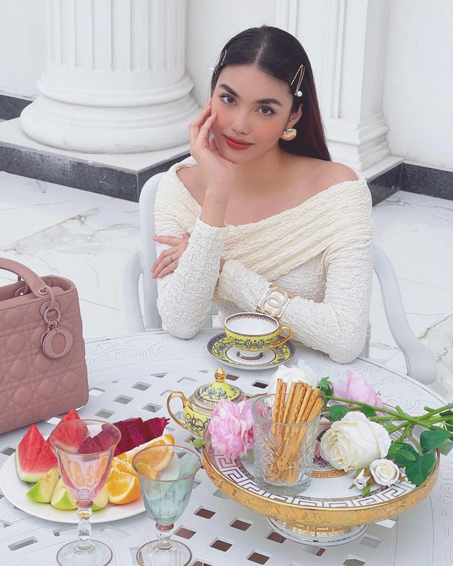 Showbiz Việt có một nàng dâu hào môn sống trong lâu đài, độ sang chảnh vượt mặt cả Tăng Thanh Hà-12