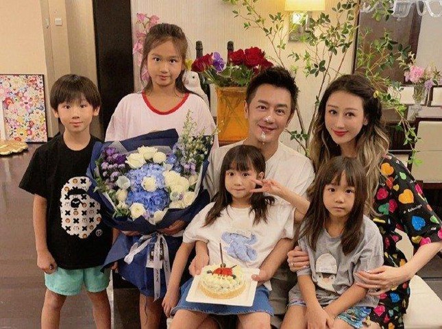 Cuộc sống ngập tràn bê bối của Na Tra Trần Hạo Dân ở tuổi 52-1