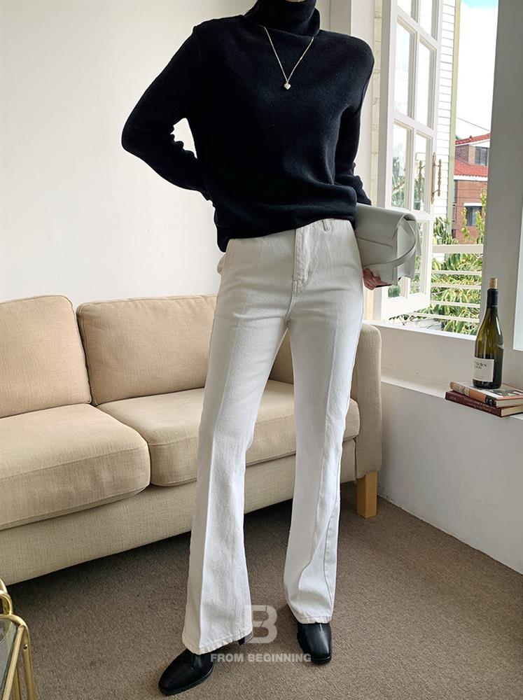 4 kiểu giày kết hợp được với mọi trang phục mùa đông, không khiến nàng thấp bé bị dìm dáng-4