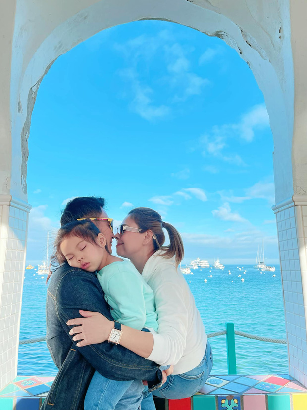 Rơi nước mắt khi mẹ nuôi tiết lộ cuộc sống con trai của Ngô Kiến Huy ở Mỹ-1