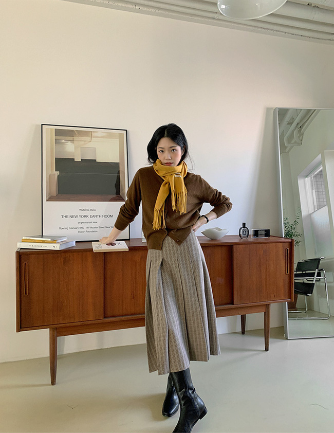 12 cách diện chân váy dạ không hề già, chỉ trẻ trung và sành điệu trở lên-2