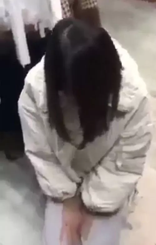 Bị bắt quả tang nude toàn thân nằm ôm ông chủ, tiểu tam thề không làm gì, chị vợ cay đắng than chồng bị vắt kiệt rồi-2