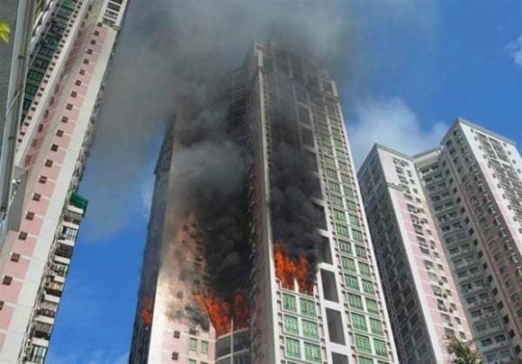 Khi đám cháy xảy ra ở nhà chung cư cao tầng, chúng ta nên chạy lên hay chạy xuống? Nhiều người đã đoán sai!-5