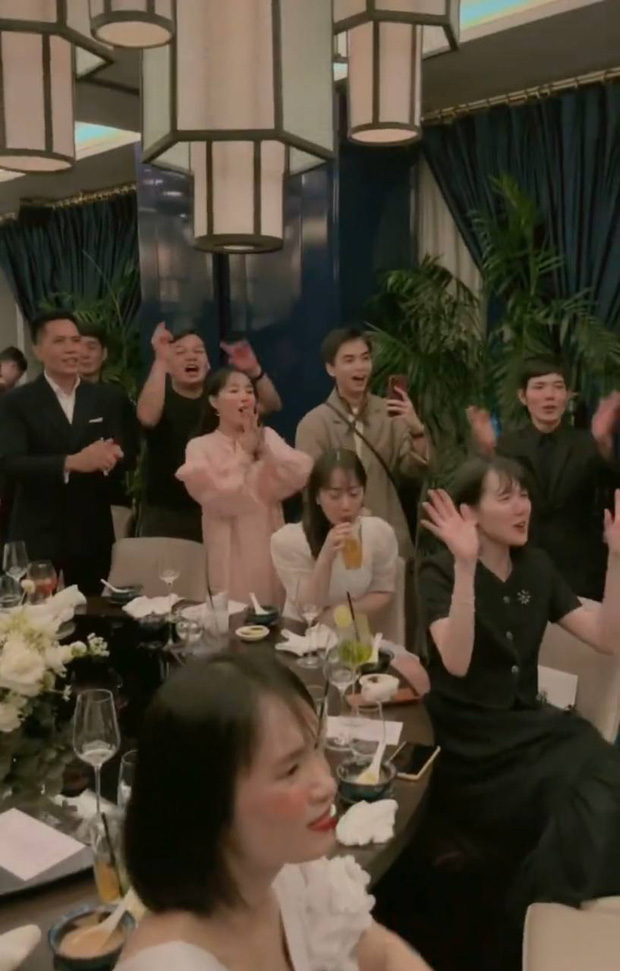 Hải Tú lại lộ diện, xuất hiện chễm chệ trên Instagram của Sơn Tùng nhưng thần sắc mới gây chú ý!-1