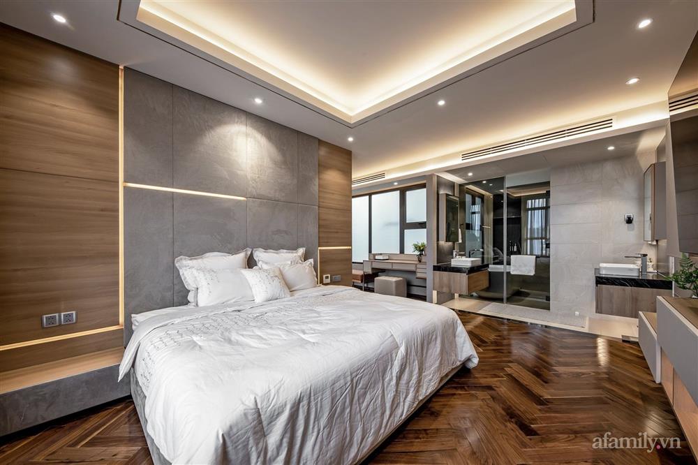 Đột nhập” bên trong căn penthouse 5 tỷ rộng 260m² xịn sò của gia đình Sài Gòn, thiết kế hiện đại xa hoa ai nhìn cũng xuýt xoa ghen tị-16