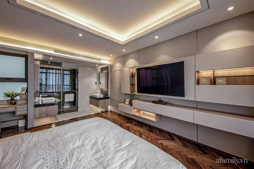 Đột nhập” bên trong căn penthouse 5 tỷ rộng 260m² xịn sò của gia đình Sài Gòn, thiết kế hiện đại xa hoa ai nhìn cũng xuýt xoa ghen tị-18