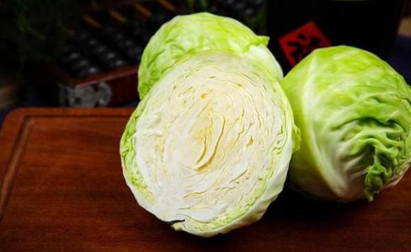 Nhớ đừng rửa bắp cải bằng nước, nó tương đương với uống thuốc trừ sâu, dạy bạn đúng cách, hết bẩn-4