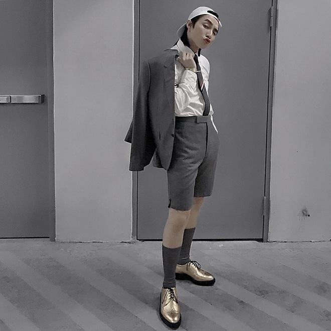 Sơn Tùng tái xuất bệ rạc, tranh cãi nhất chi tiết cà vạt-11