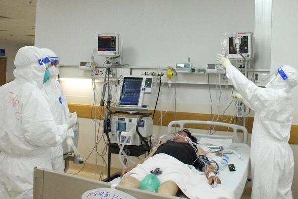 Vì sao số ca tử vong do COVID-19 ở TP.HCM tăng cao?-1