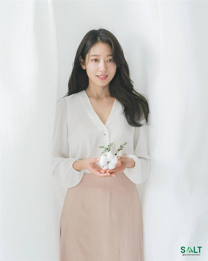 Park Shin Hye có 4 kiểu tóc tuyệt xinh giúp nàng mặt tròn thêm nhuận sắc-7