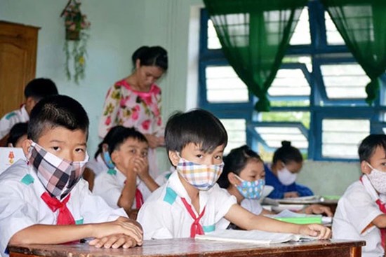 Một tỉnh cho học sinh TẠM DỪNG đến trường vì ảnh hưởng của dịch