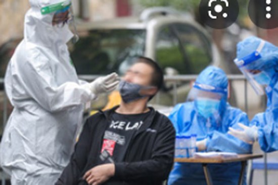 Thêm 11.126 người mắc Covid-19