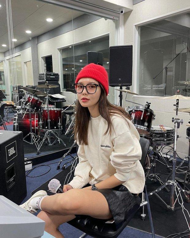 Có 1 item sao Hàn lăng xê từ mùa này qua mùa khác không sợ lỗi mốt-2