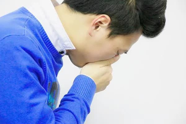 Cô gái 23 tuổi qua đời do ung thư gan vì mỗi tháng đi bar uống rượu 26 ngày-4